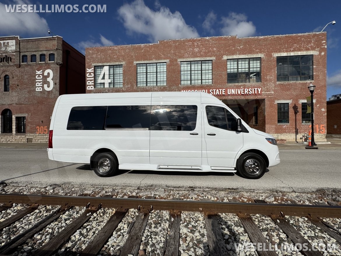 Sprinter for Sale in Springfield, MO - Photo 21