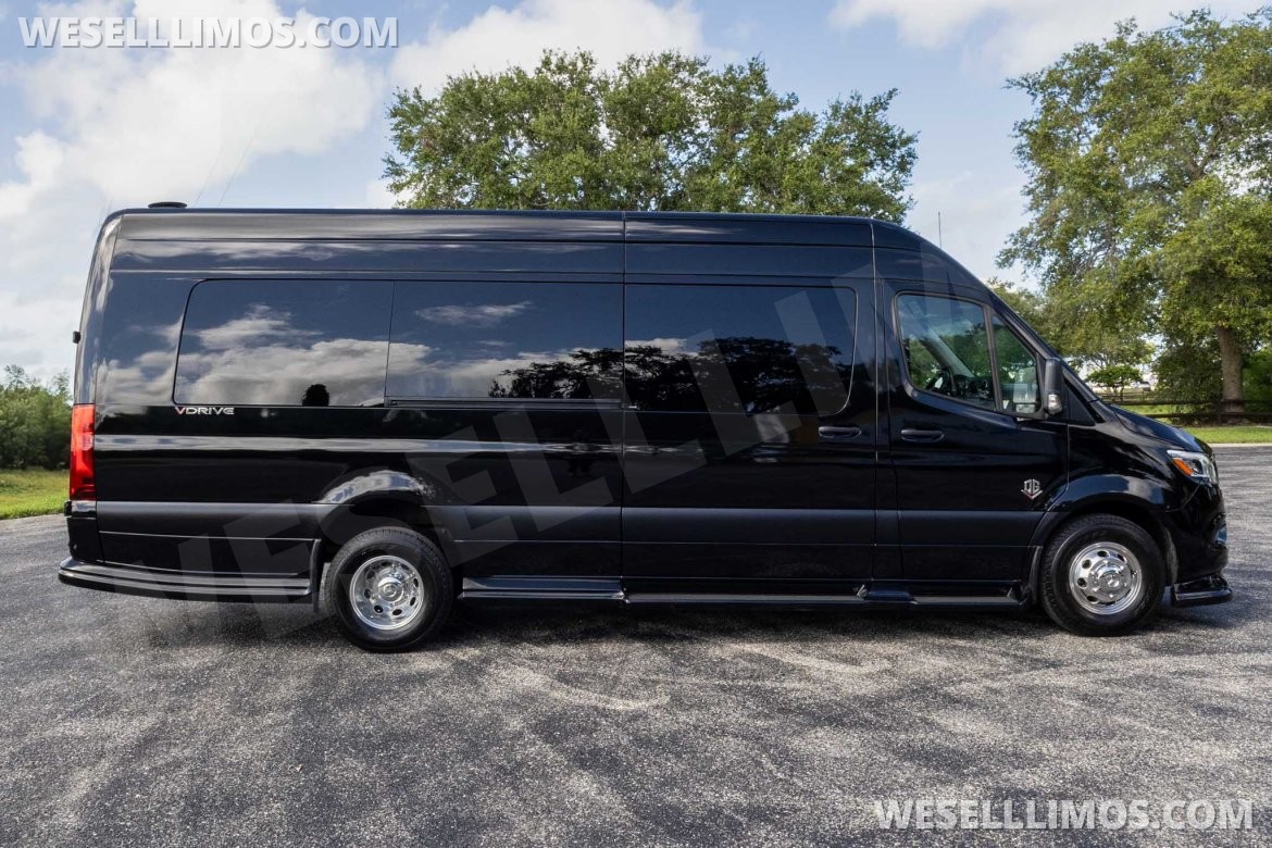 Sprinter for Sale in Bradenton, FL - Photo 4