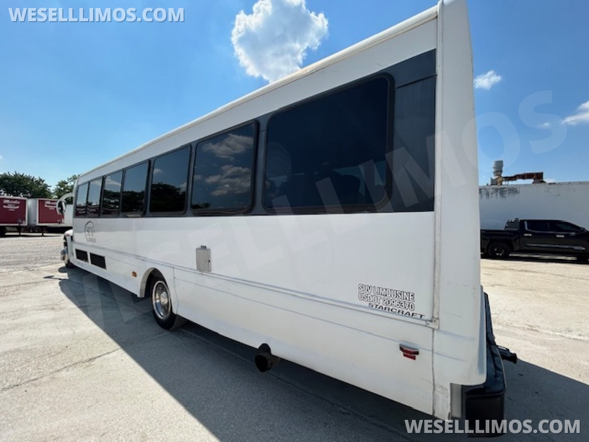 Shuttle Bus for Sale in Evansville, IN - Photo 4