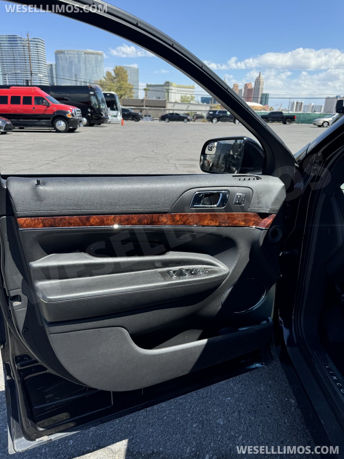 Limousine for Sale in Las Vegas, NV - Photo 12