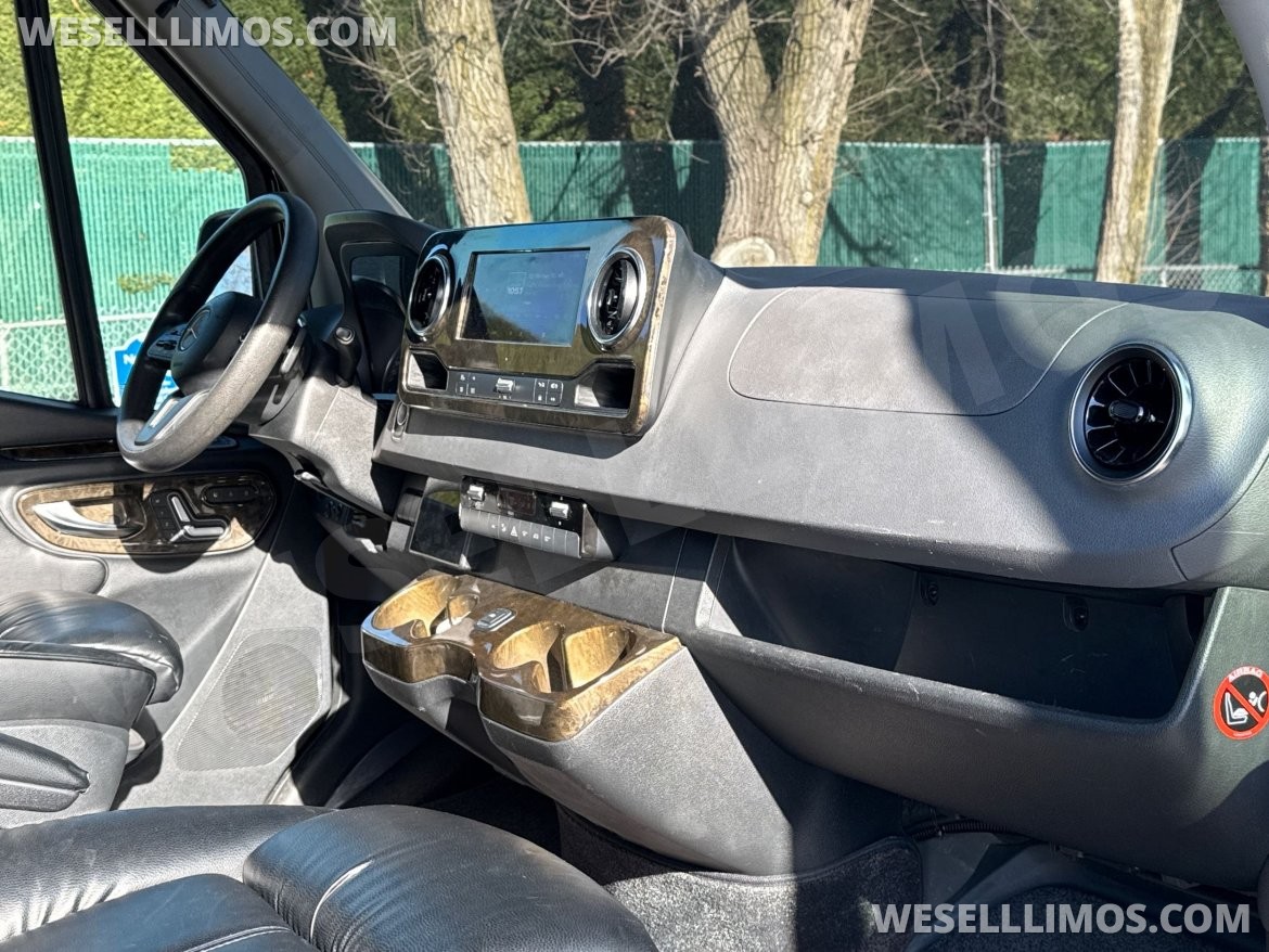 Sprinter for Sale in Baldwin, NY - Photo 24