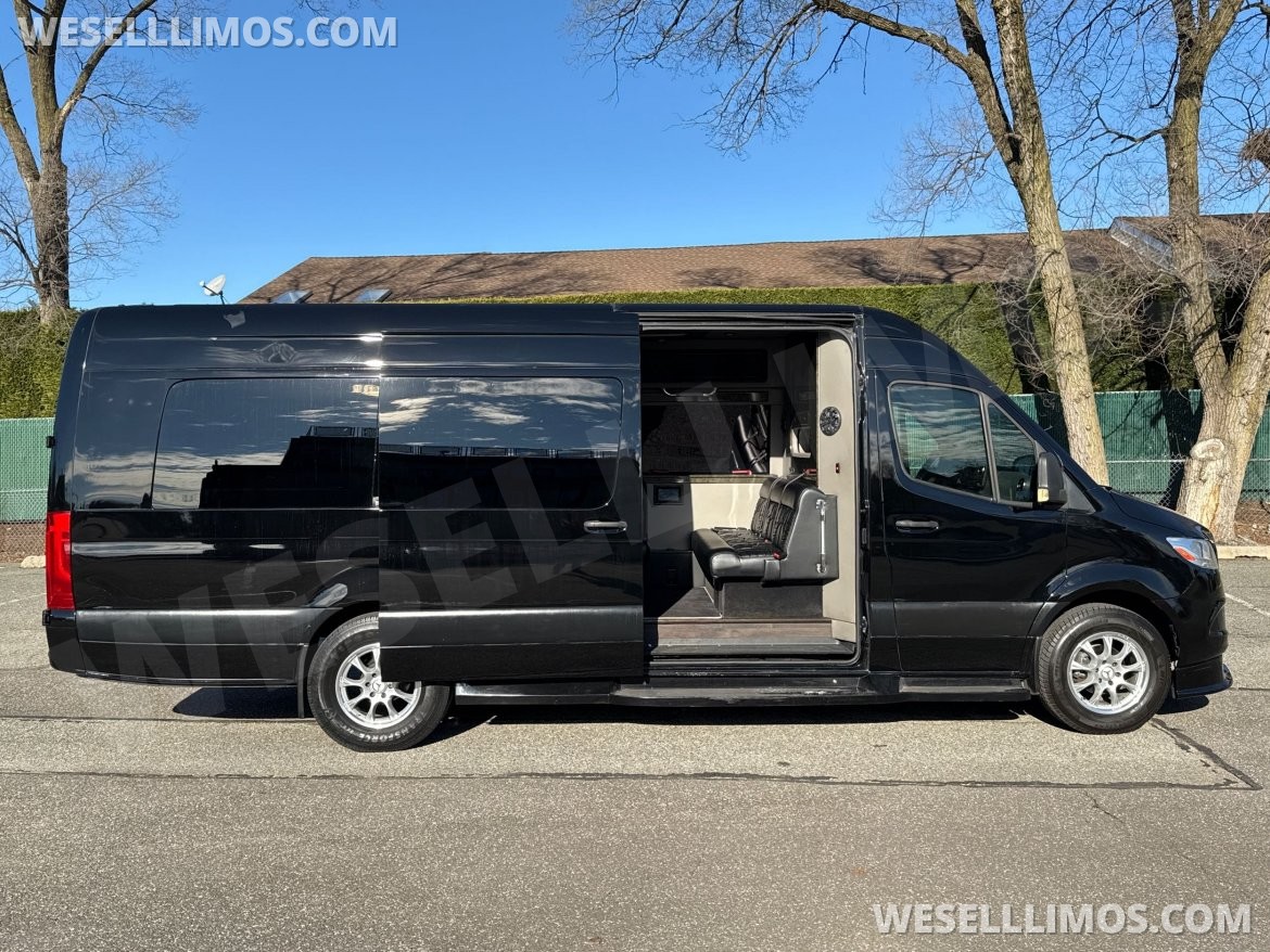 Sprinter for Sale in Baldwin, NY - Photo 26