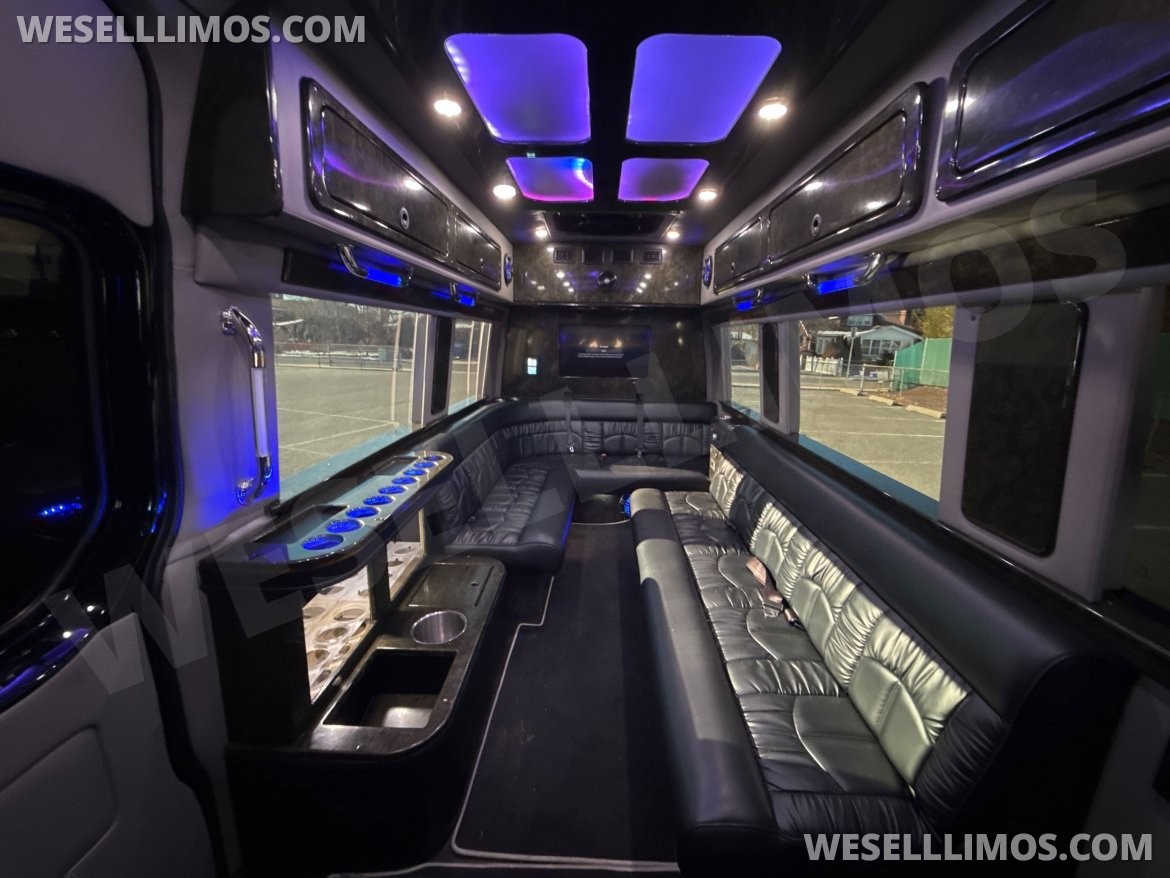 Sprinter for Sale in Baldwin, NY - Main Photo
