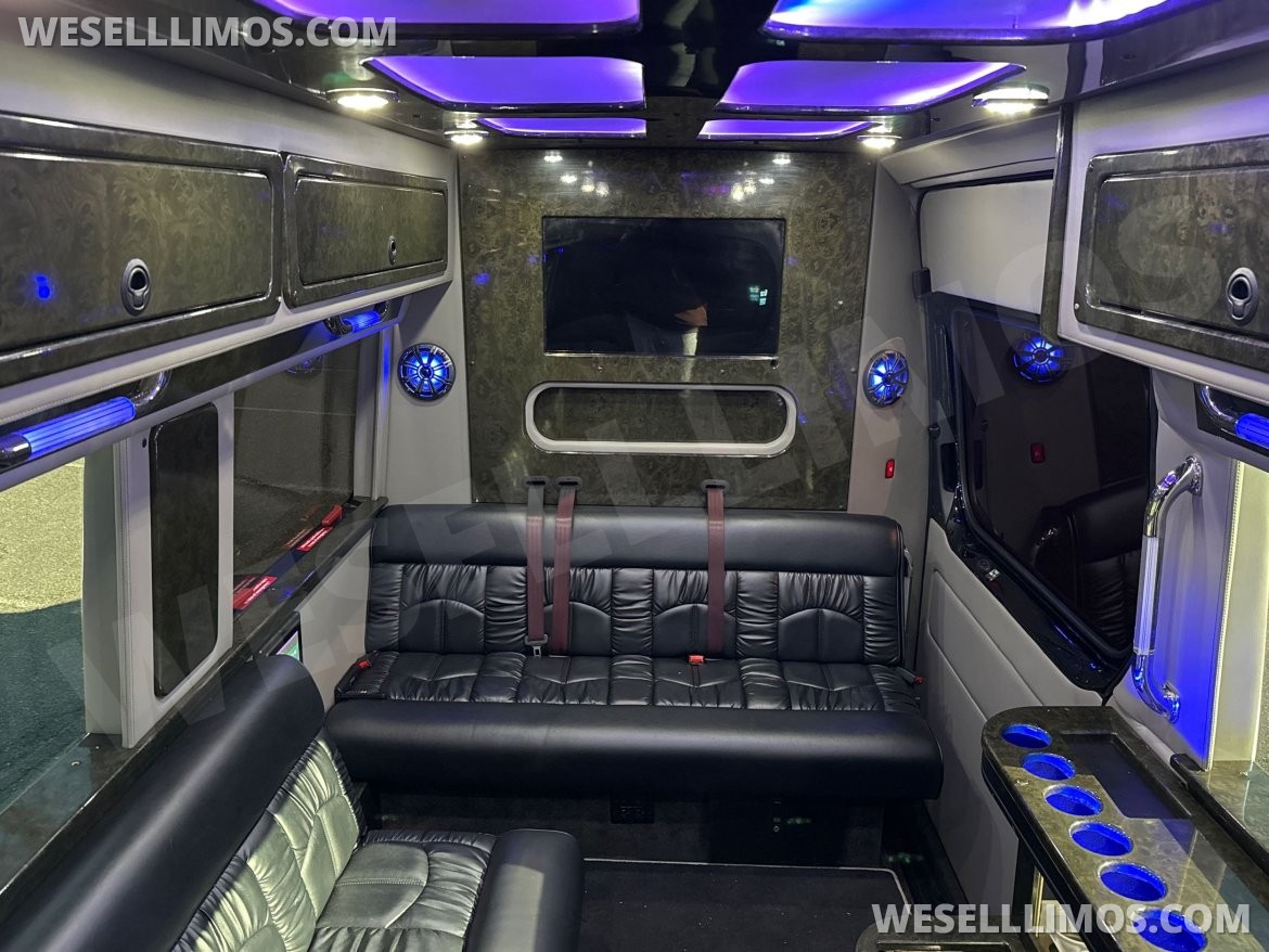 Sprinter for Sale in Baldwin, NY - Photo 32