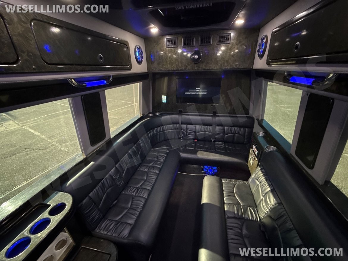 Sprinter for Sale in Baldwin, NY - Photo 33