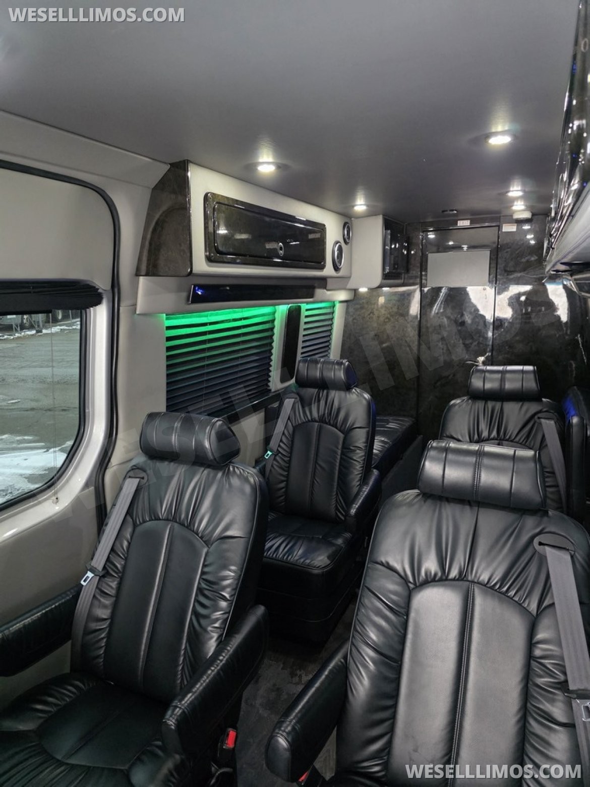 CEO SUV Mobile Office for Sale in Erie, PA - Photo 3