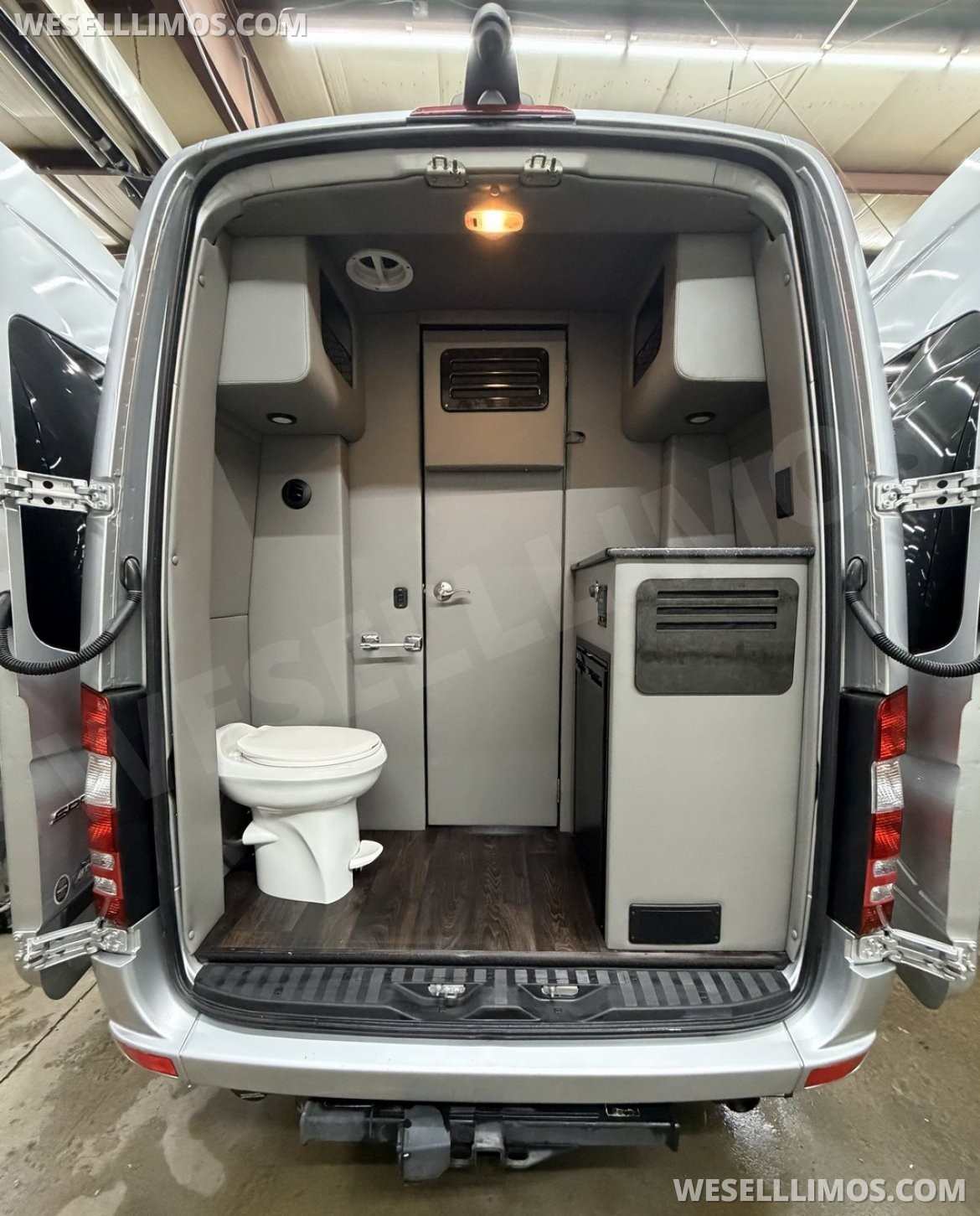 CEO SUV Mobile Office for Sale in Erie, PA - Photo 25
