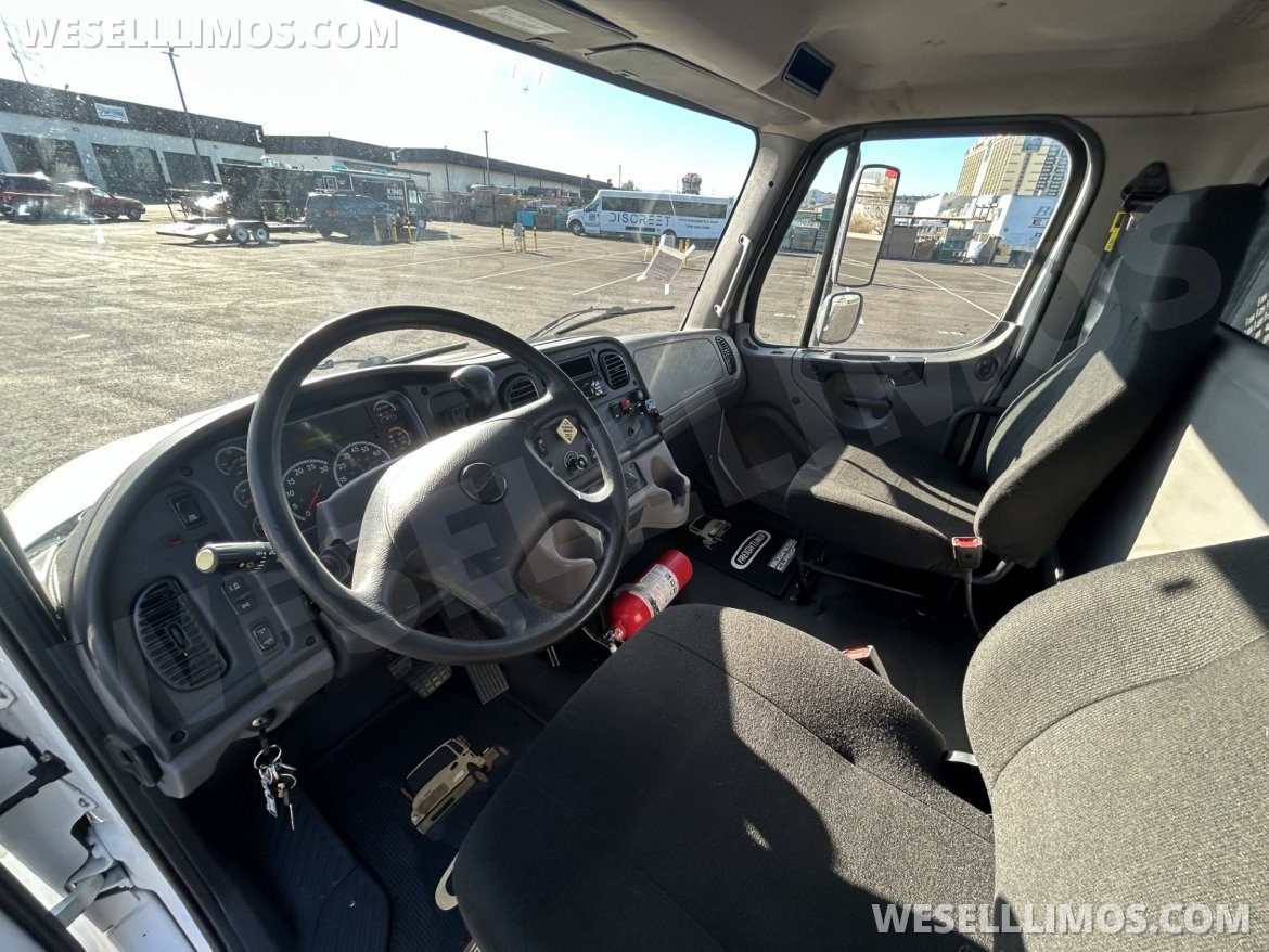 Truck for Sale in Las Vegas, NV - Photo 7