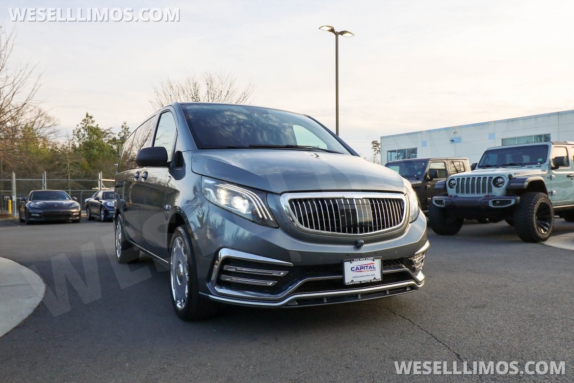 CEO SUV Mobile Office for Sale in Chantilly, VA - Main Photo