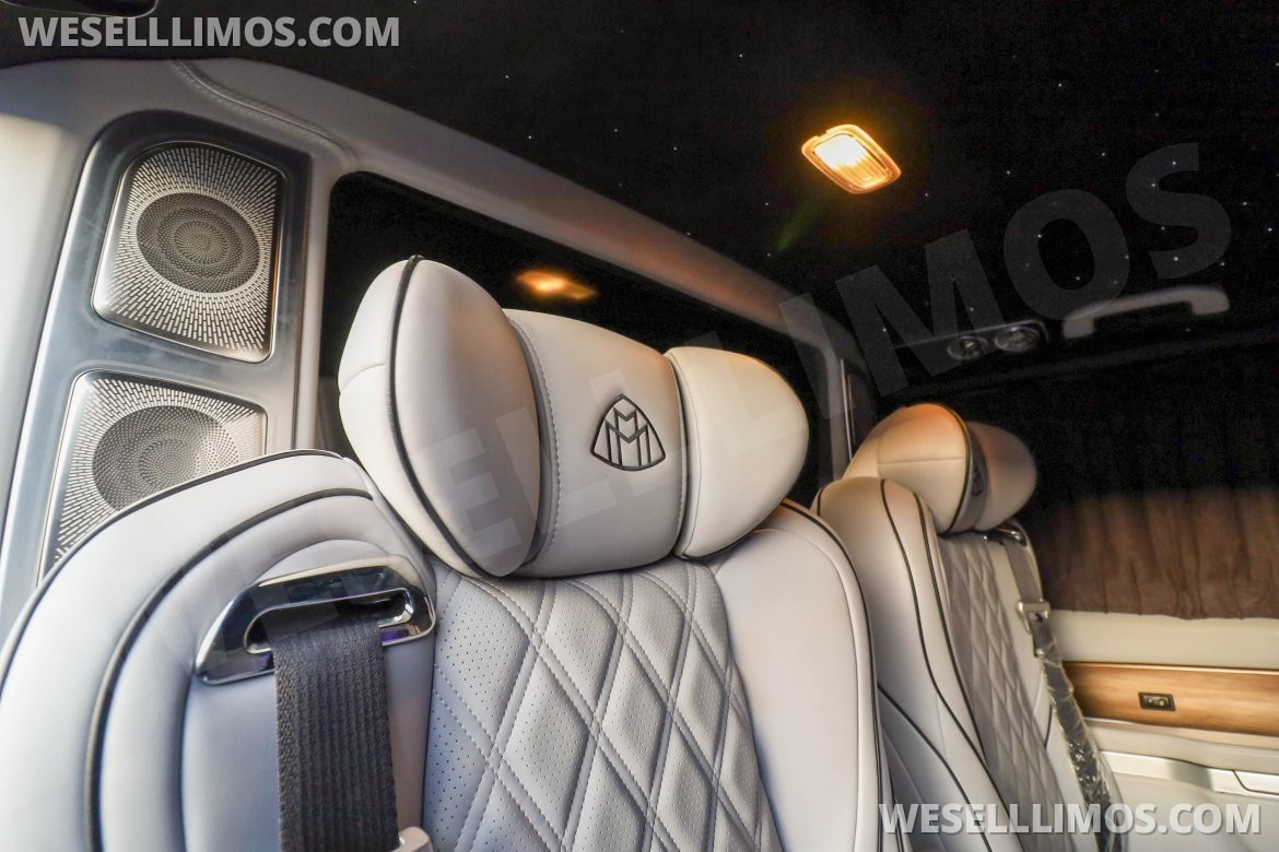 CEO SUV Mobile Office for Sale in Chantilly, VA - Photo 9