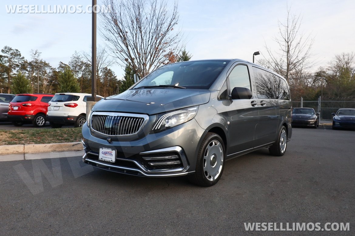 CEO SUV Mobile Office for Sale in Chantilly, VA - Photo 21
