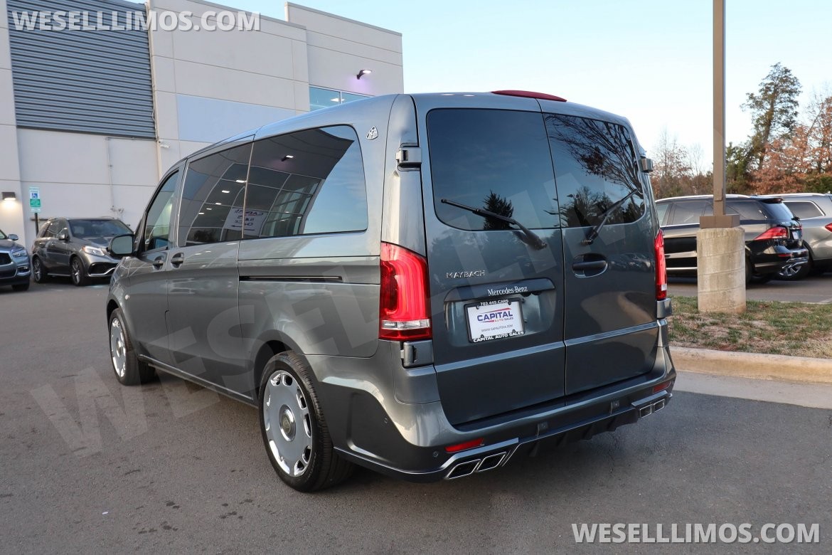 CEO SUV Mobile Office for Sale in Chantilly, VA - Photo 23