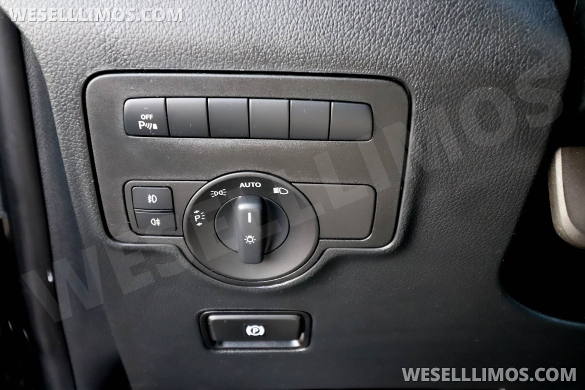 CEO SUV Mobile Office for Sale in Chantilly, VA - Photo 45