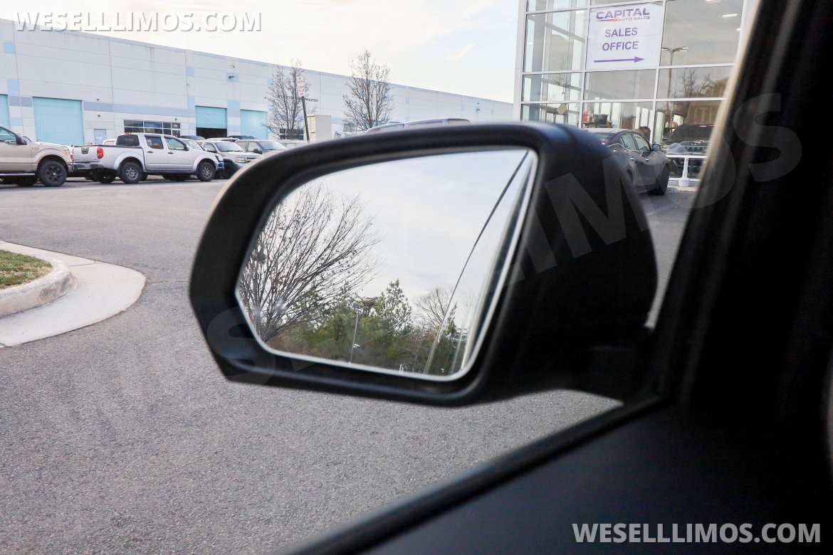 CEO SUV Mobile Office for Sale in Chantilly, VA - Photo 48