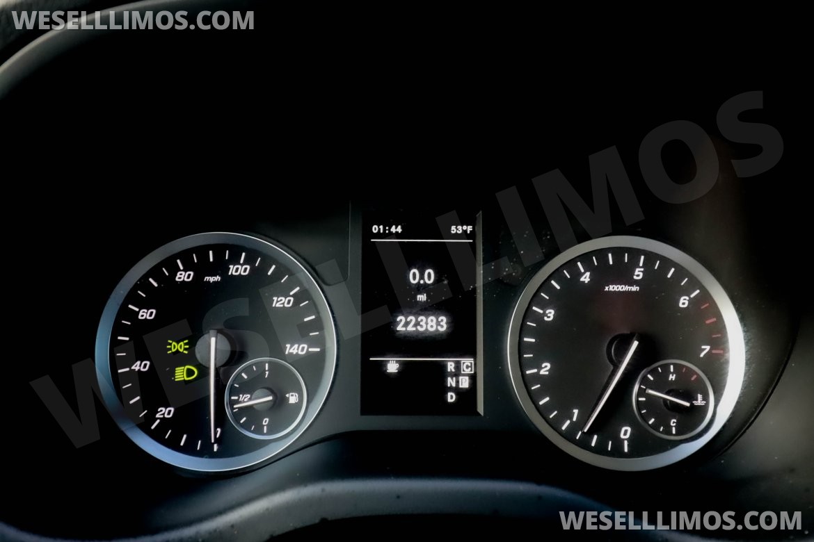 CEO SUV Mobile Office for Sale in Chantilly, VA - Photo 58