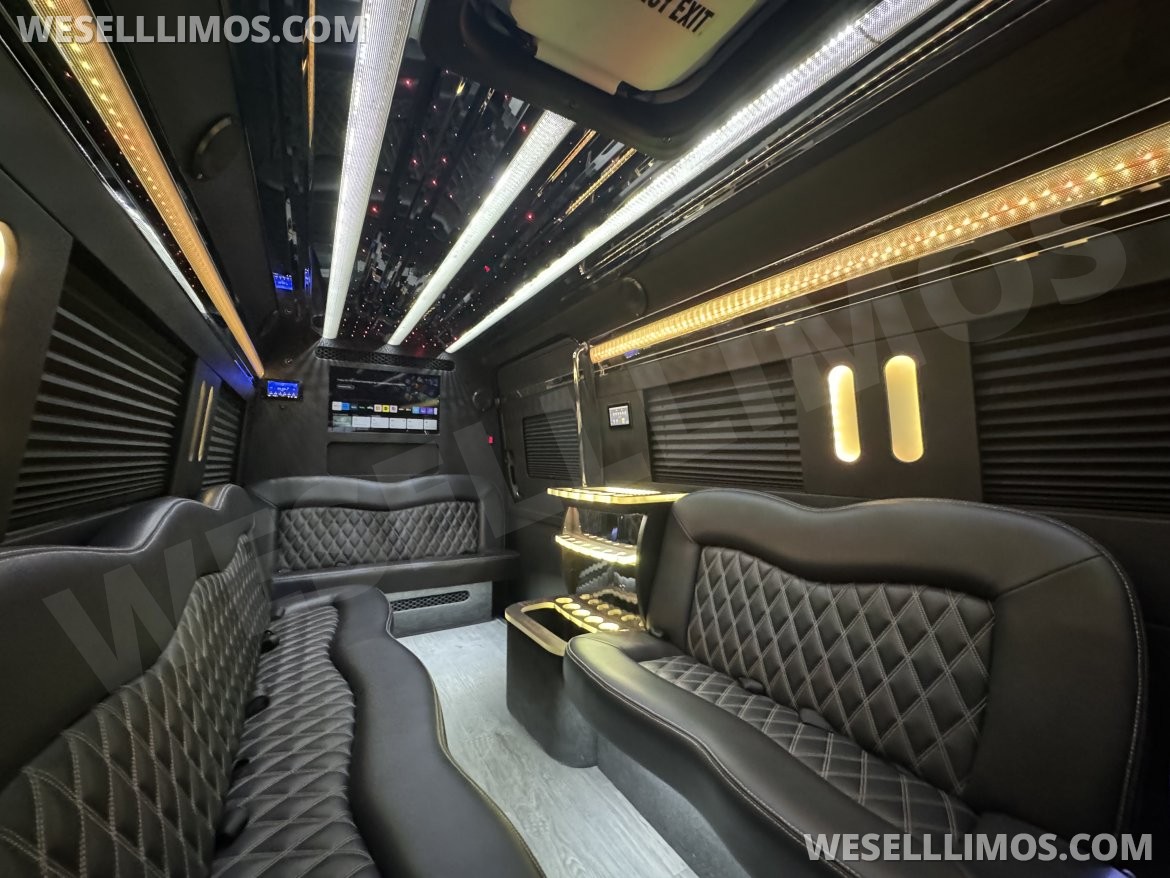 Sprinter for Sale in Springfield, MO - Photo 3