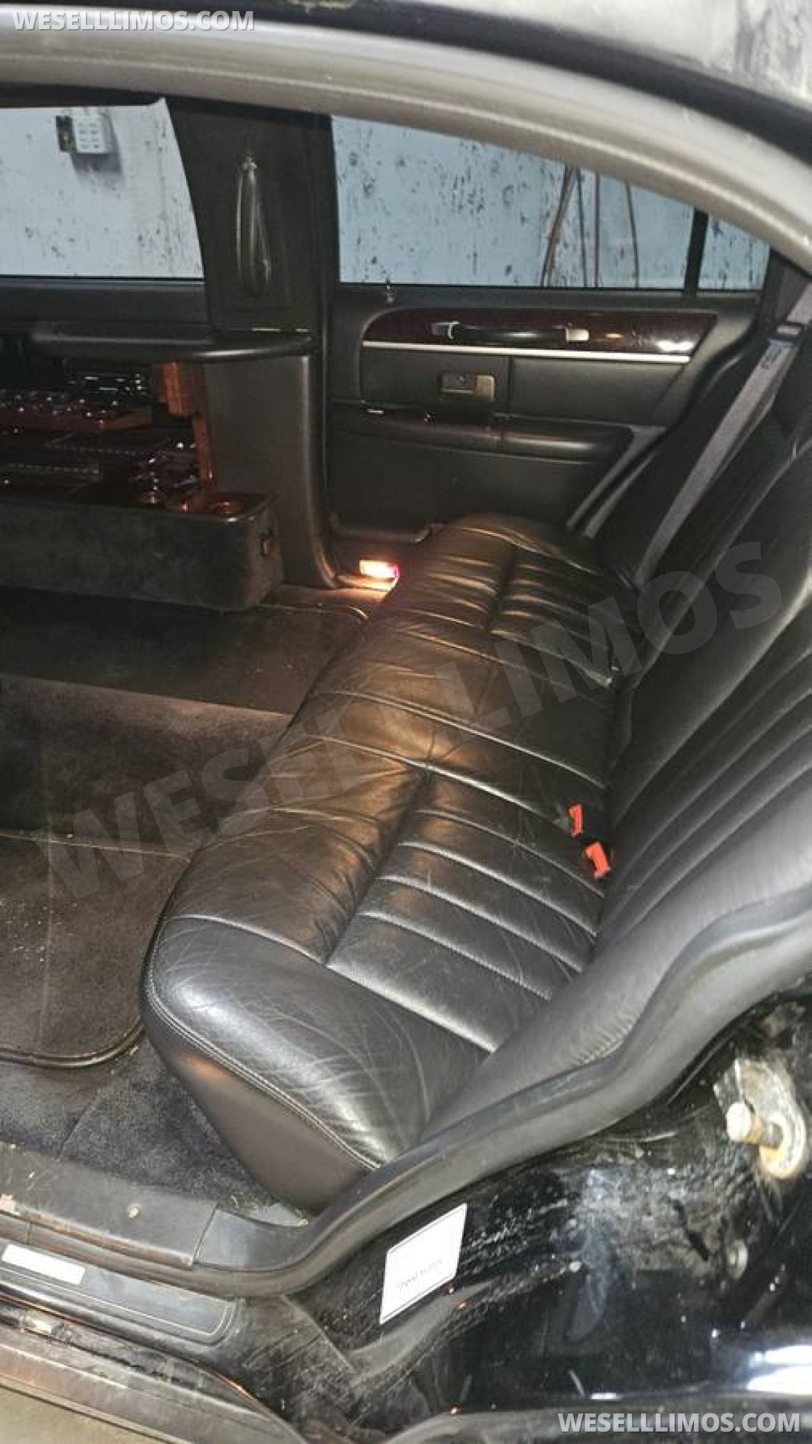 Limousine for Sale in Papillion, NE - Photo 5