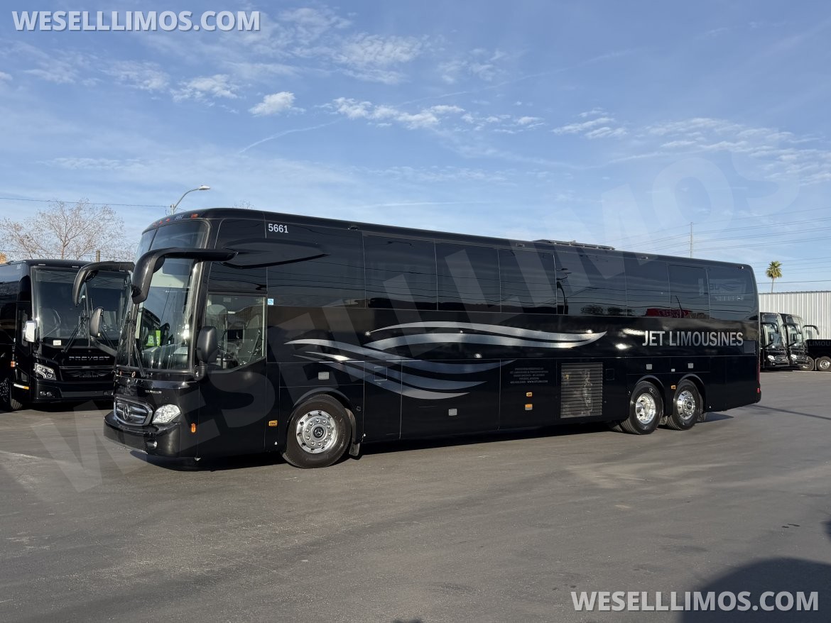 Motorcoach for Sale in Phoenix, AZ - Main Photo