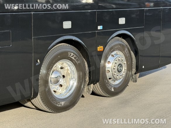 2024 Mercedes-Benz Tourrider Motorcoach Motorcoach for Sale in Phoenix, AZ - Photo 3