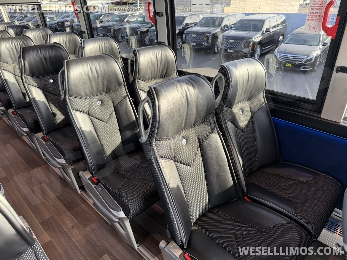 Motorcoach for Sale in Phoenix, AZ - Photo 12