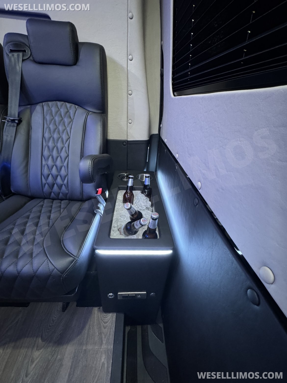 Executive Shuttle for Sale in Alva, FL - Photo 4