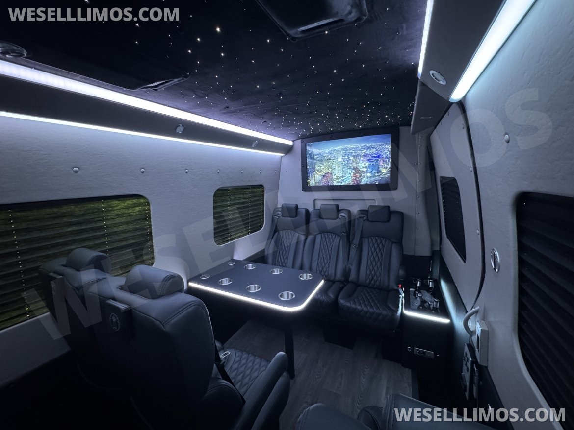 Executive Shuttle for Sale in Alva, FL - Photo 2