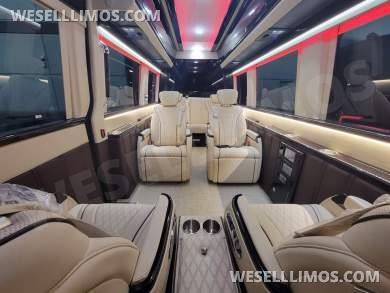 2025 Mercedes-Benz Sprinter 3500 170 ht Diplomat Sprinter for Sale in Springfield, MO