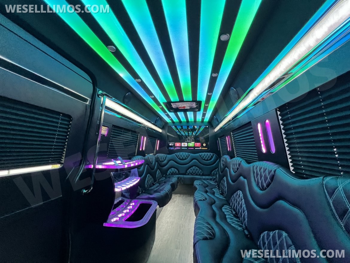 Sprinter for Sale in Corona, CA - Photo 2