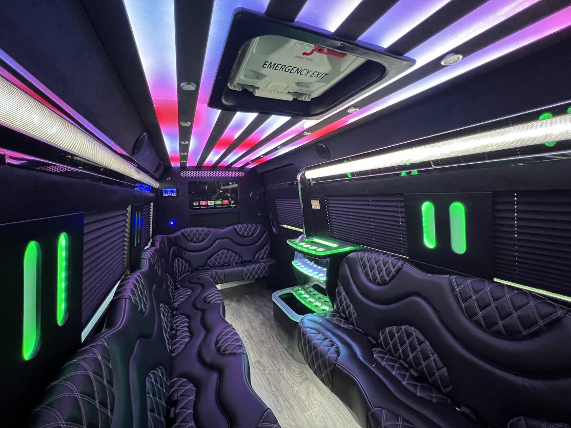 Sprinter for Sale in Corona, CA - Photo 4