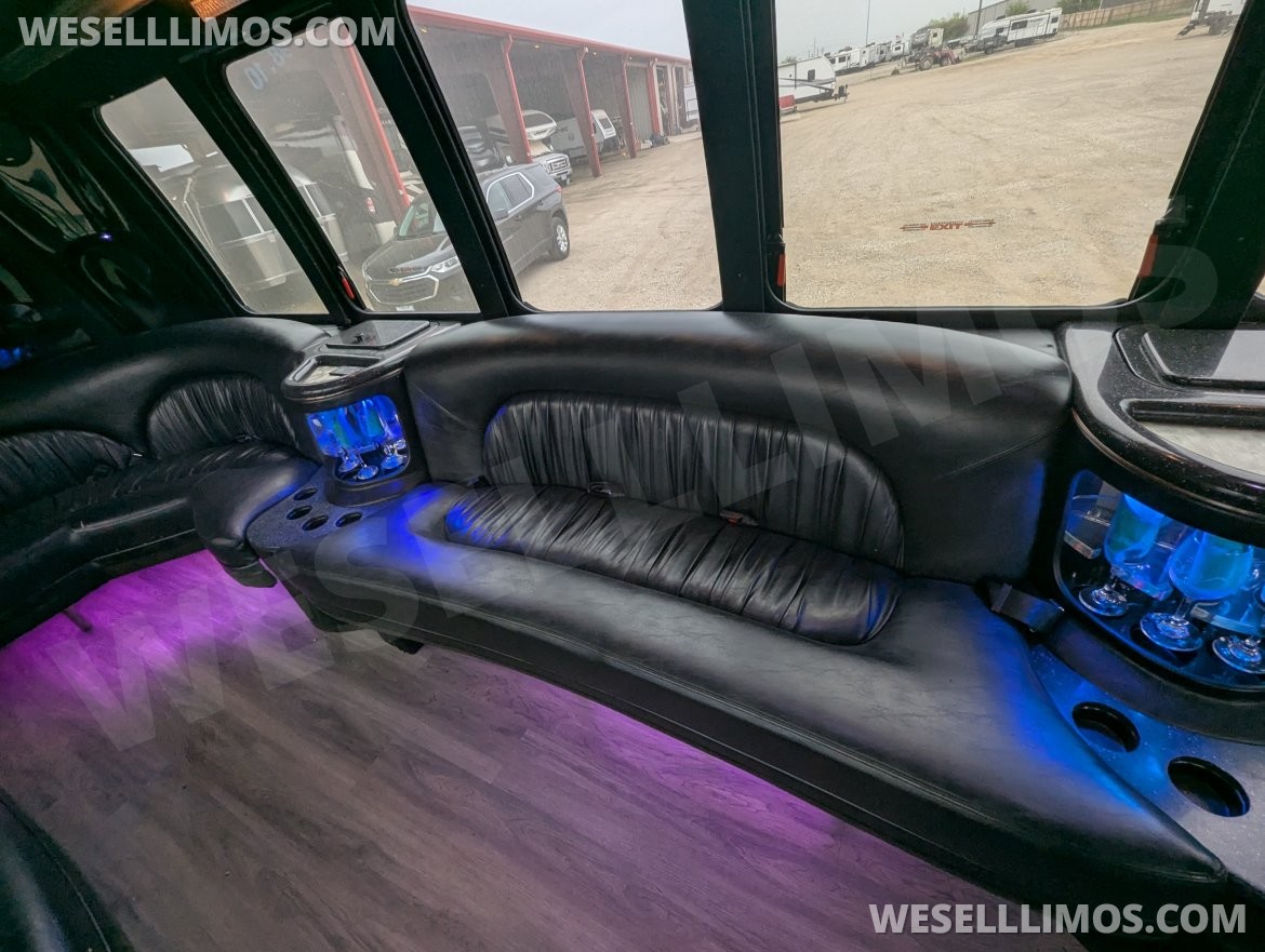 Limo Bus for Sale in Kyle, TX - Photo 19