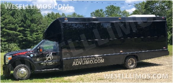 2012 Ford F550 Limo Bus for Sale in Swanzey, NH - Photo 2