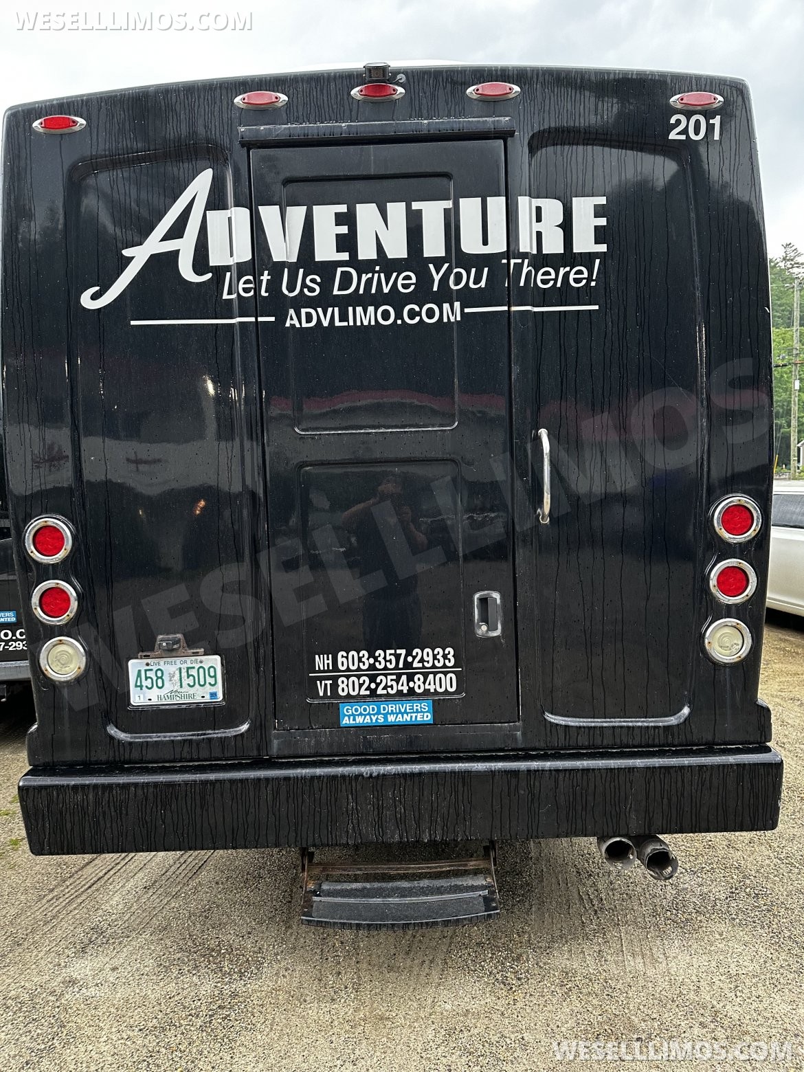 Limo Bus for Sale in Swanzey, NH - Photo 10
