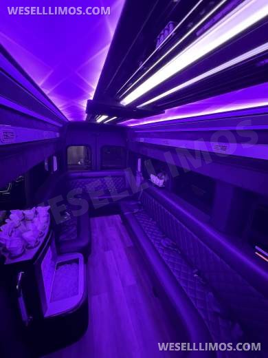 2024 Ford 350HD Transit Limo Van Sprinter - Sprinter for Sale in Vacaville, CA - Photo 2