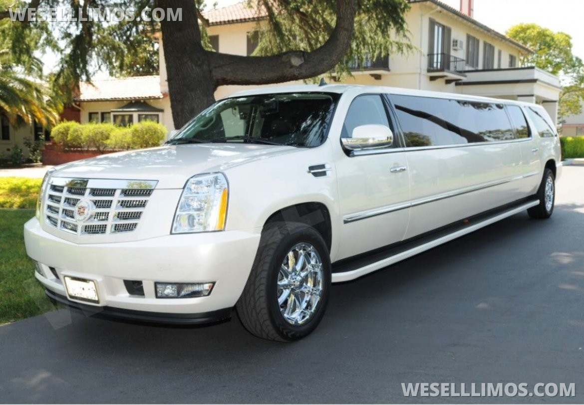 SUV Stretch for Sale in Phoenix, AZ - Main Photo