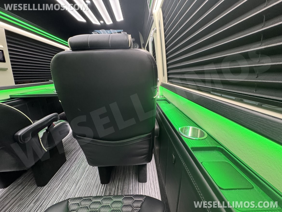 Sprinter for Sale in Sprinfield, MO - Photo 20