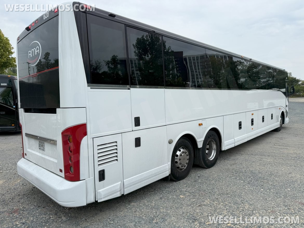 Motorcoach for Sale in Rockville, MD - Photo 2