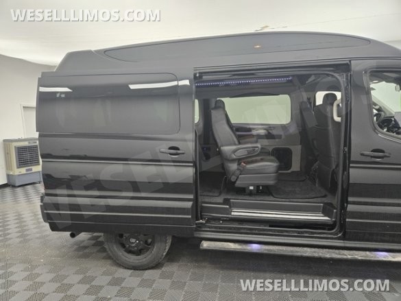 2024 Ford Limited SE 7 Passenger AWD Sprinter for Sale in Troy, OH - Photo 2