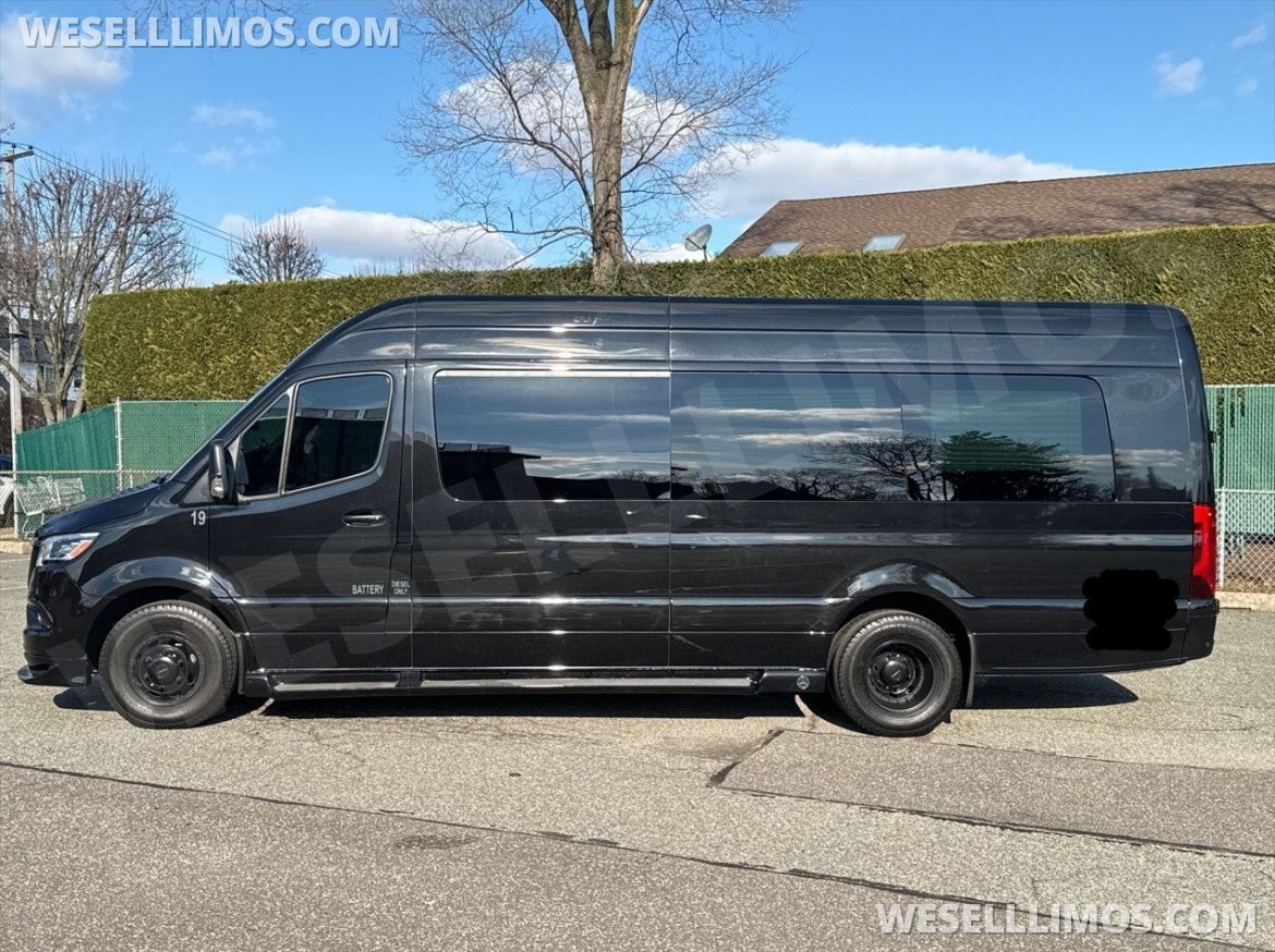 Sprinter for Sale in baldwin, NY - Photo 5