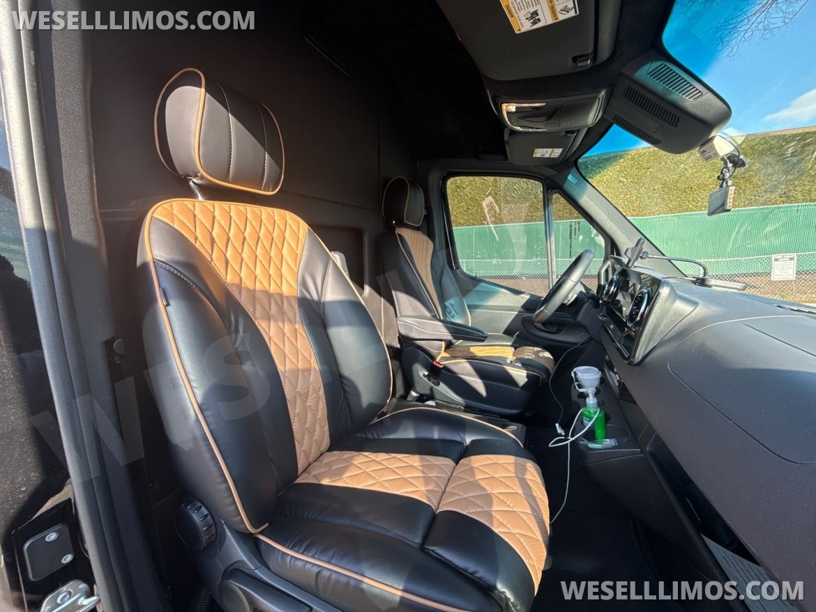 Sprinter for Sale in baldwin, NY - Photo 24