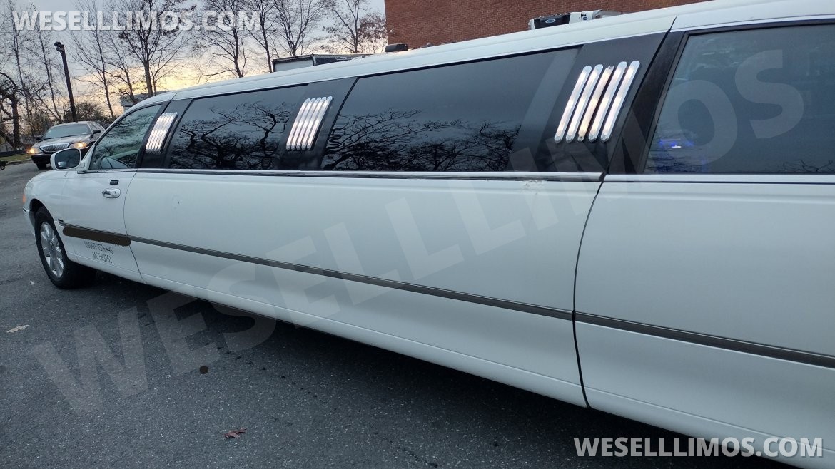 Limousine for Sale in PLAINVIEW, NY - Photo 6