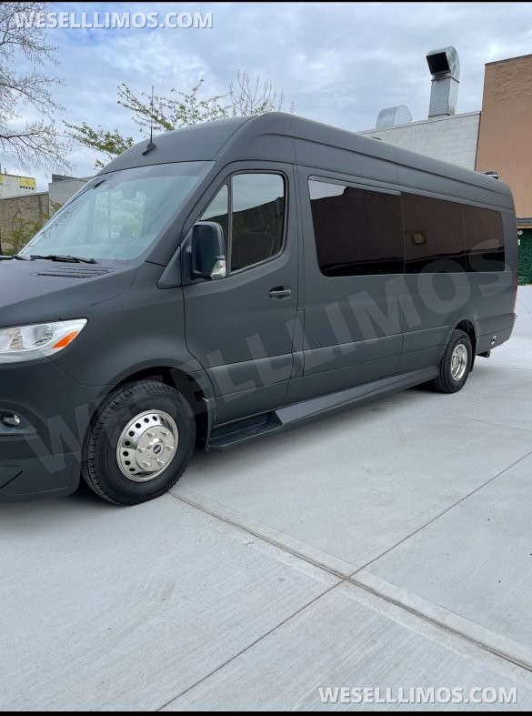 2021 Mercedes-Benz 2021 Mercedes benz sprinter Sprinter for Sale in staten island, NY - Photo 2