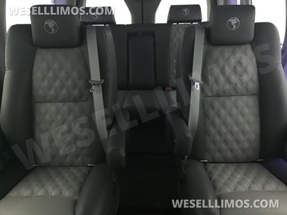 2024 Ford Limited SE 7 Passenger Sprinter for Sale in Troy, OH - Photo 3