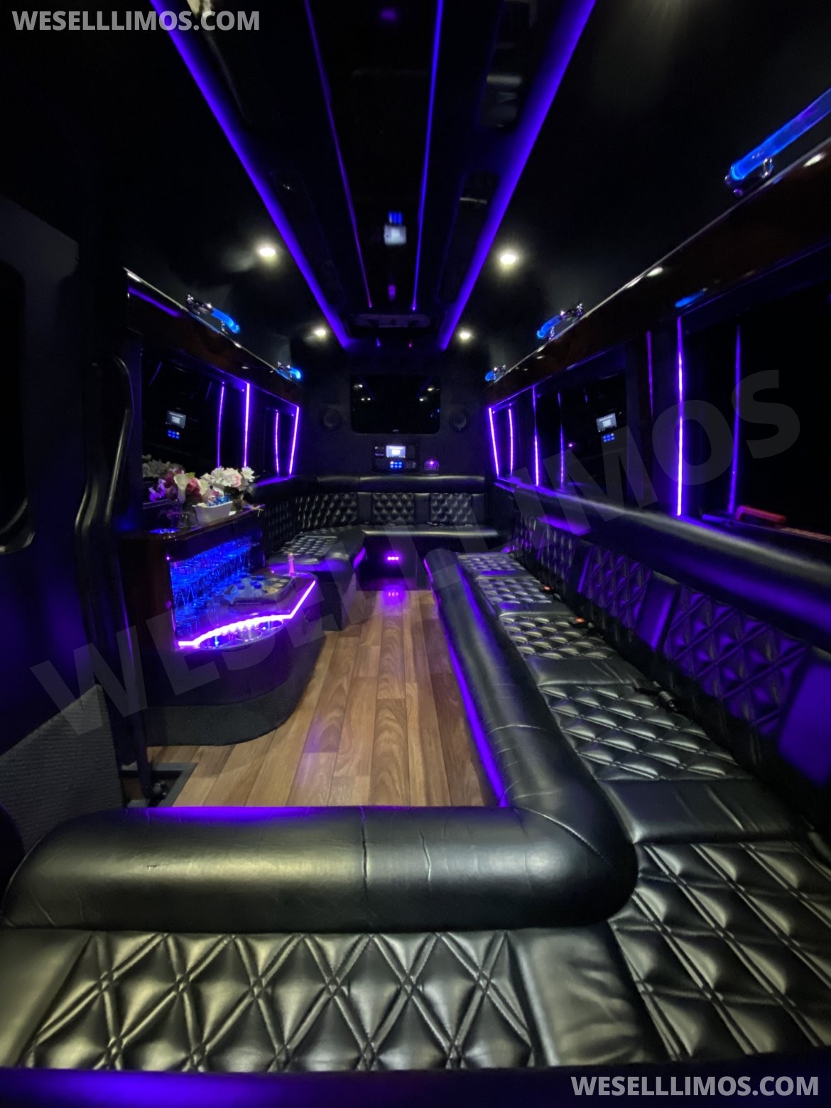 Limo Bus for Sale in Napa, CA - Photo 2