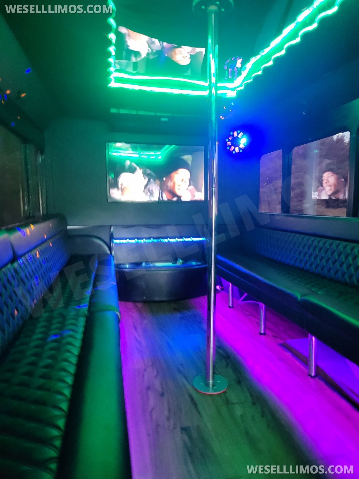 Limo Bus for Sale in Cedar Hill, TX - Photo 10