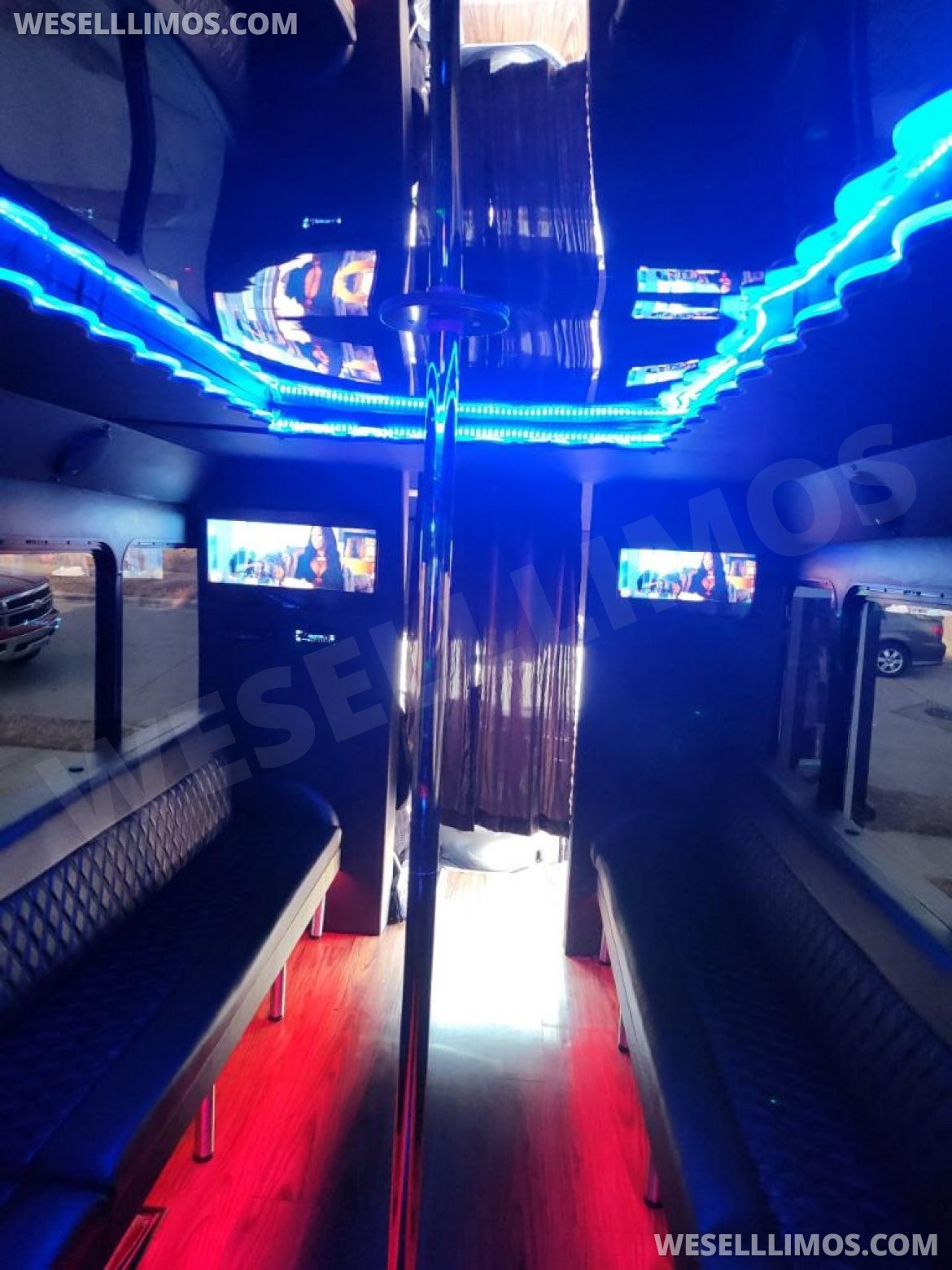 Limo Bus for Sale in Cedar Hill, TX - Photo 11