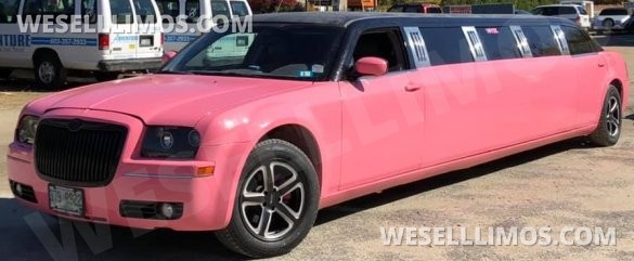 2005 Chrysler 300 Limousine for Sale in Swanzey, NH - Main Photo