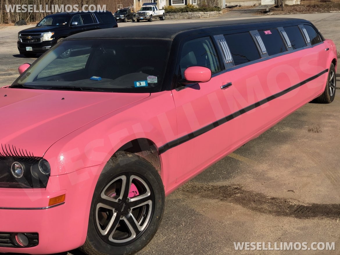 Limousine for Sale in Swanzey, NH - Photo 2