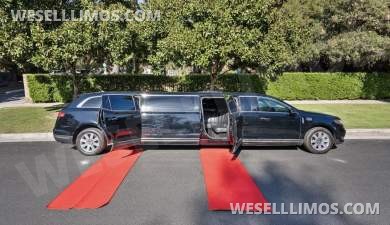 2015 Lincoln MKT - Limousine for Sale in Glendale, CA - Photo 11