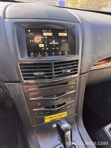 2015 Lincoln MKT - Limousine for Sale in Glendale, CA - Photo 16