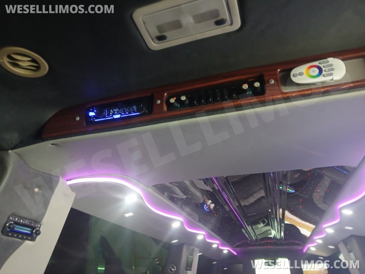 SUV Stretch for Sale in Erie, PA - Photo 8